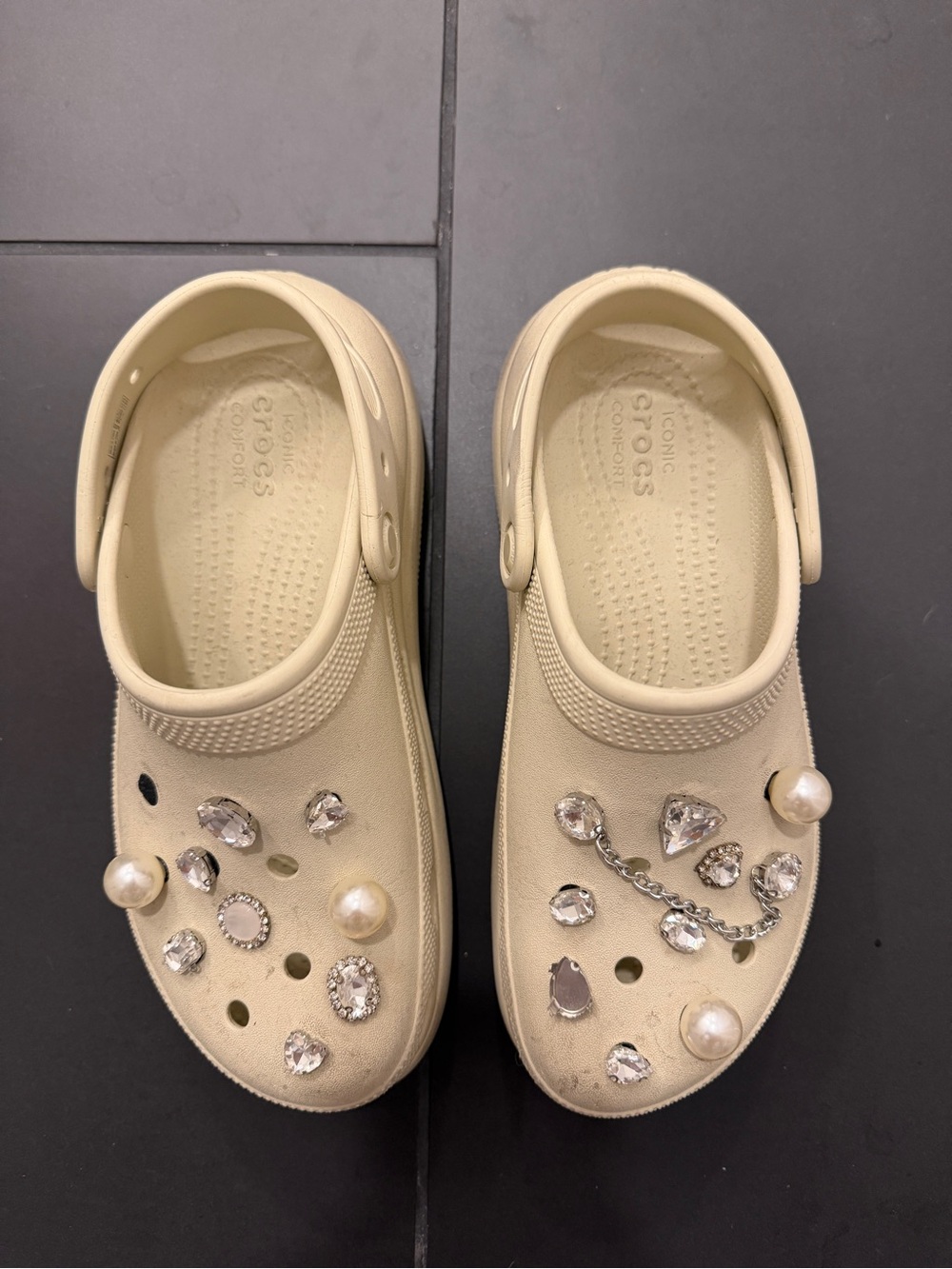 CROCS platform clogs